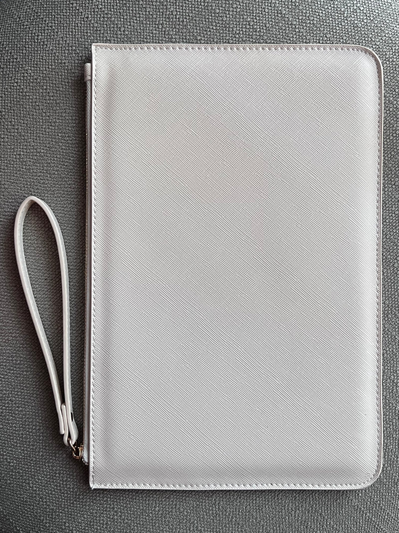 Travelista Wristlet
