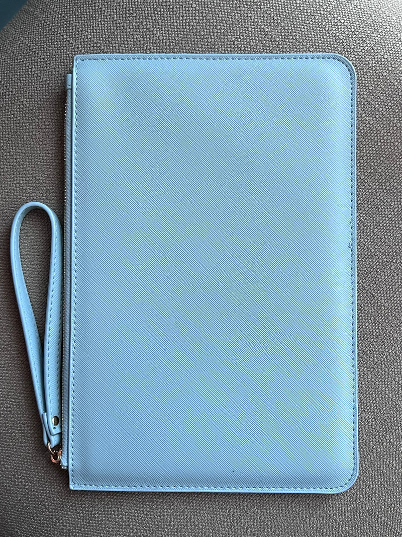 Travelista Wristlet